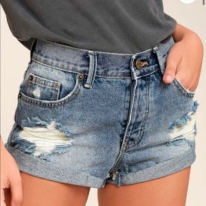 Jean shorts from lulus size 24 (runs big)